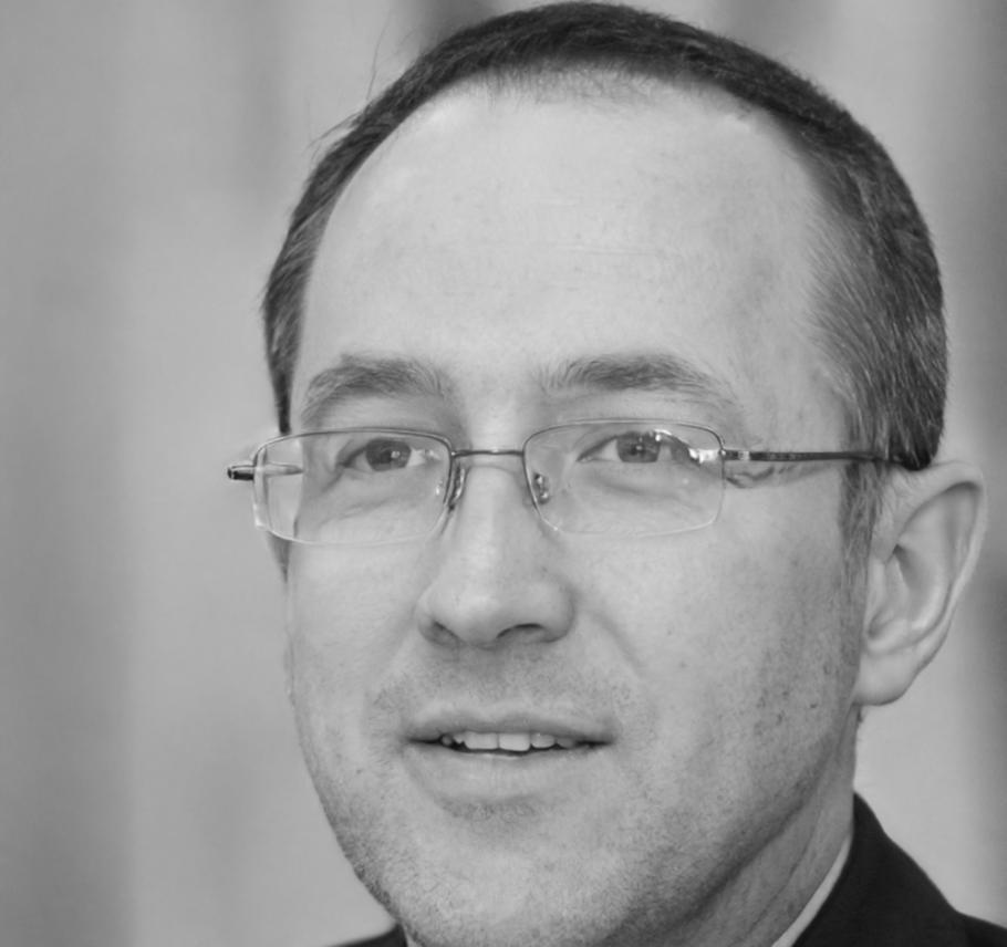 Dmitri Kozlov, Lead Technical Support Specialist